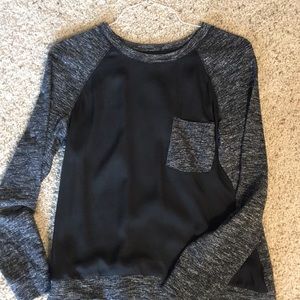 Very cute Lou & Grey dressy sweatshirt.